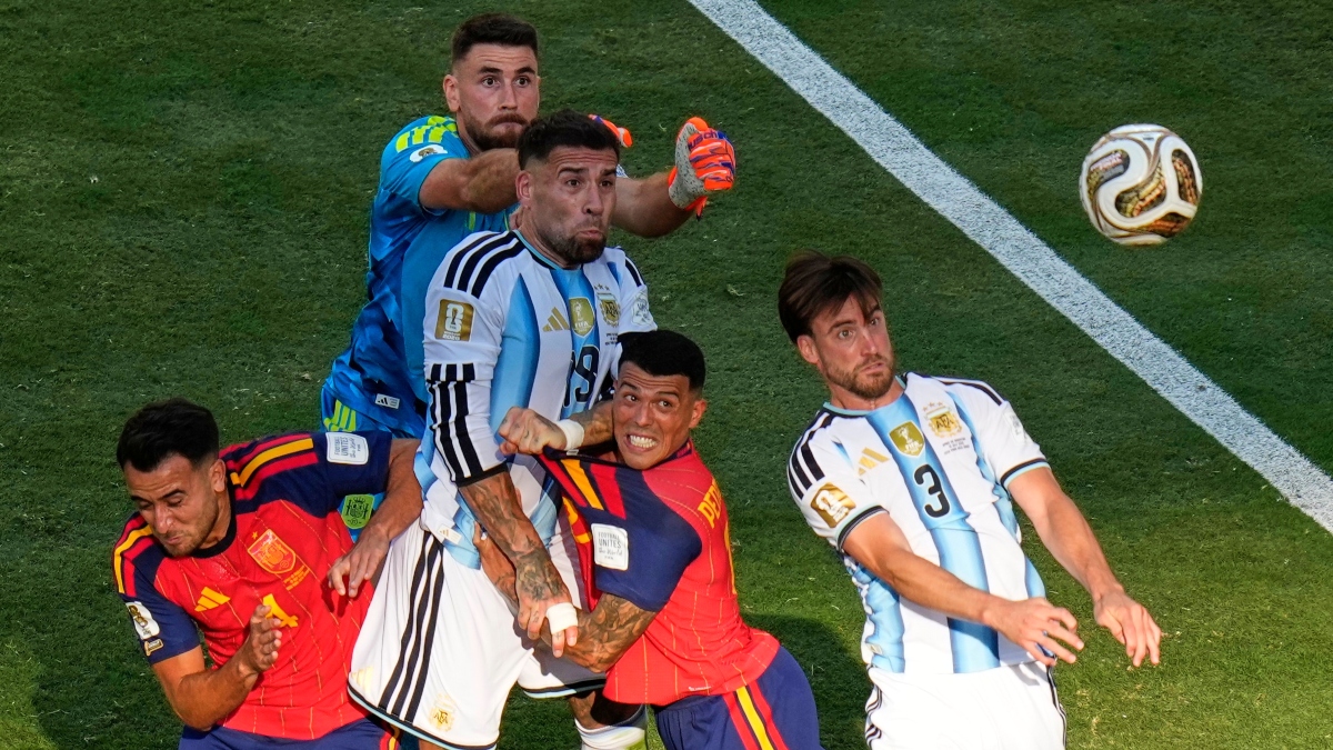 CONMEBOL: Πρόταση για Μουντιάλ 2030 με 64 ομάδες λόγω της επετείου των 100 χρόνων CONMEBOL: Πρόταση για Μουντιάλ 2030 με 64 ομάδες λόγω της επετείου των 100 χρόνων