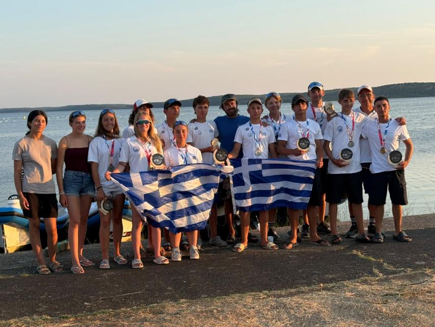 Παγκόσμιοι πρωταθλητές Παναγόπουλος-Μπουζάνα στη Γαλλία, 6 διακρίσεις για τον Ναυτικό Όμιλο Καλαμακίου, 30 μετάλλια για την Ελλάδα