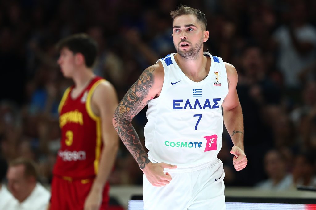 Τεράστια Ελλάδα, λύγισε την Ισπανία σε ματς θρίλερ και έμεινε ζωντανή! (Highlights)
