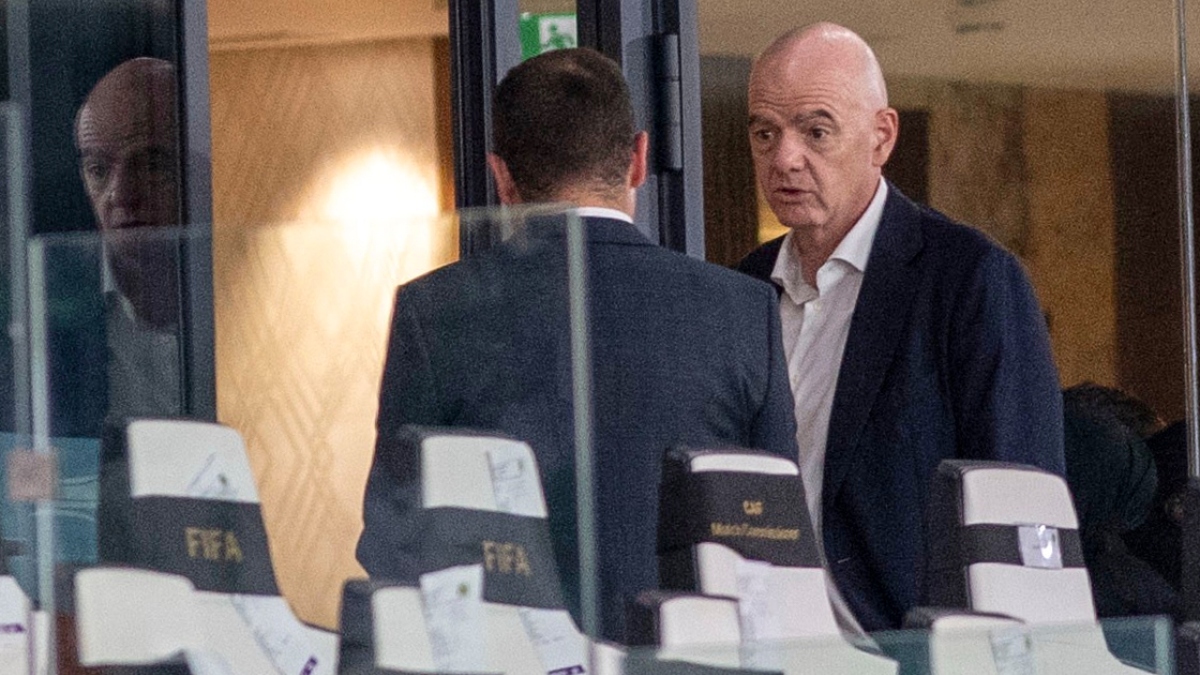 FIFA: Πυρά πρώην παγκόσμιων πρωταθλητών κατά του Ινφαντίνο