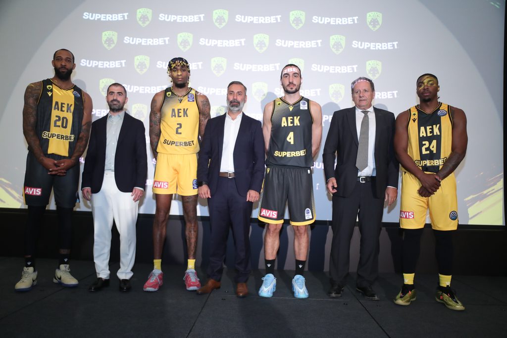 Οι νέες εμφανίσεις της ΑΕΚ
