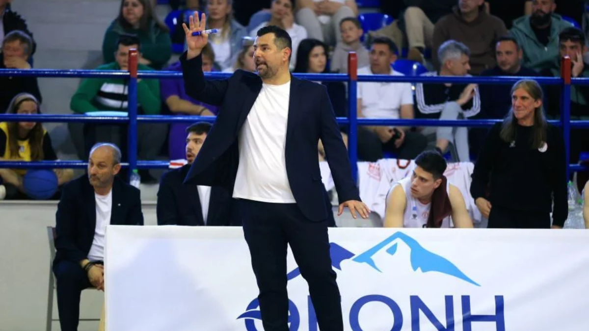 Κακλαμάνος: «Να βλέπουν τους Σοφάδες σαν έναν πολύ σοβαρό αντίπαλο μέσα στο γήπεδο»