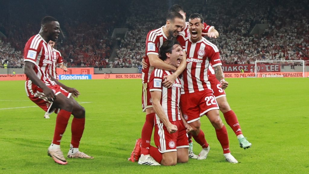 Ο Ολυμπιακός πήρε το ντέρμπι, σταμάτησε το σερί του Παναθηναϊκού και πλησίασε την κορυφή