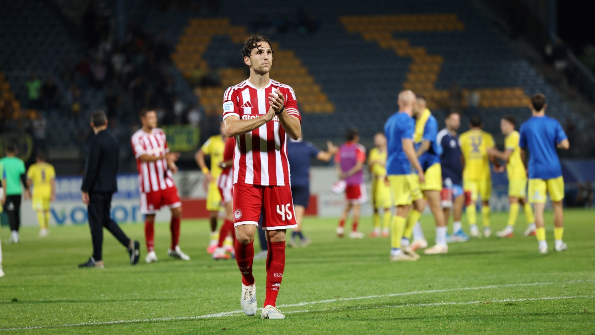«Δεν θα είναι έκπληξη αν ξεκινήσει βασικός ο Μάριους, ο Ολυμπιακός θέλει να ανανεώσει με τον Ρέτσο» (audio)